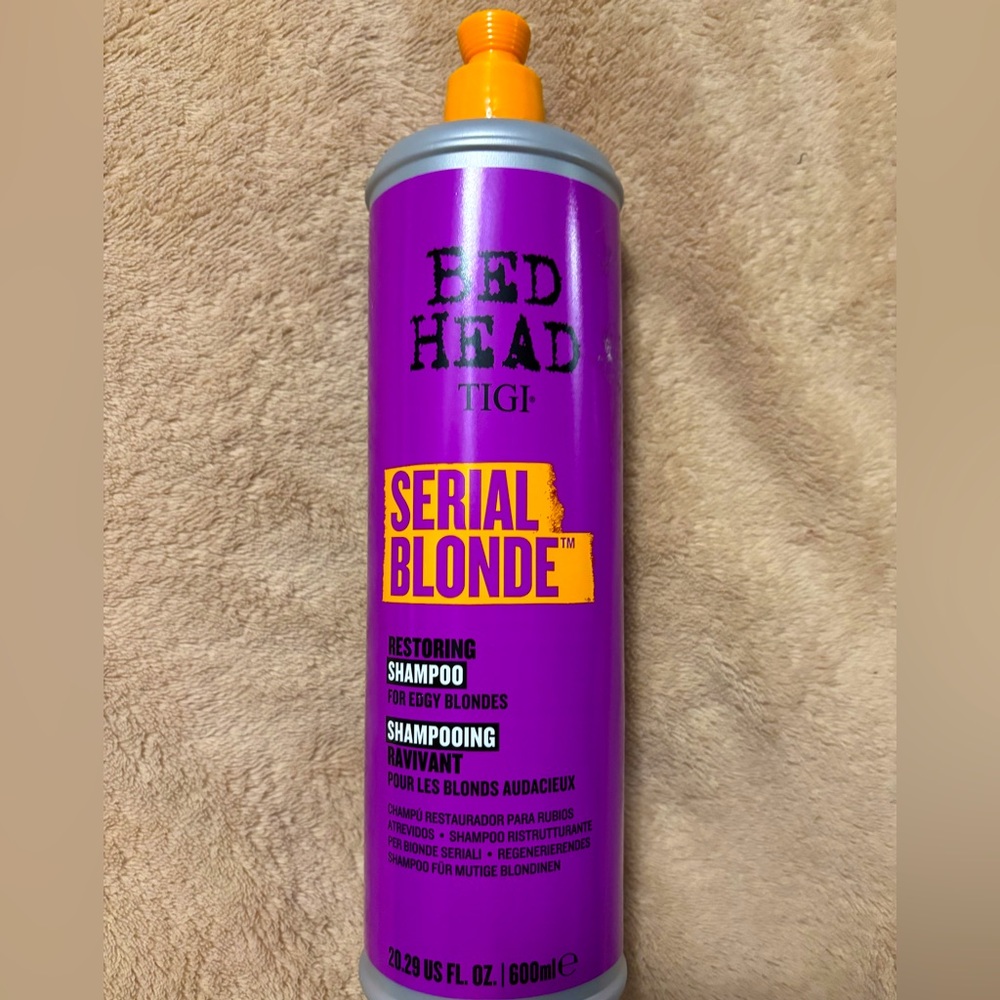 TIGI BEDHEAD SERIAL BLONDE RESTORING  SHAMPOO